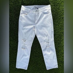 American Eagle Outfitters White Distressed Jeans - Slim Fit